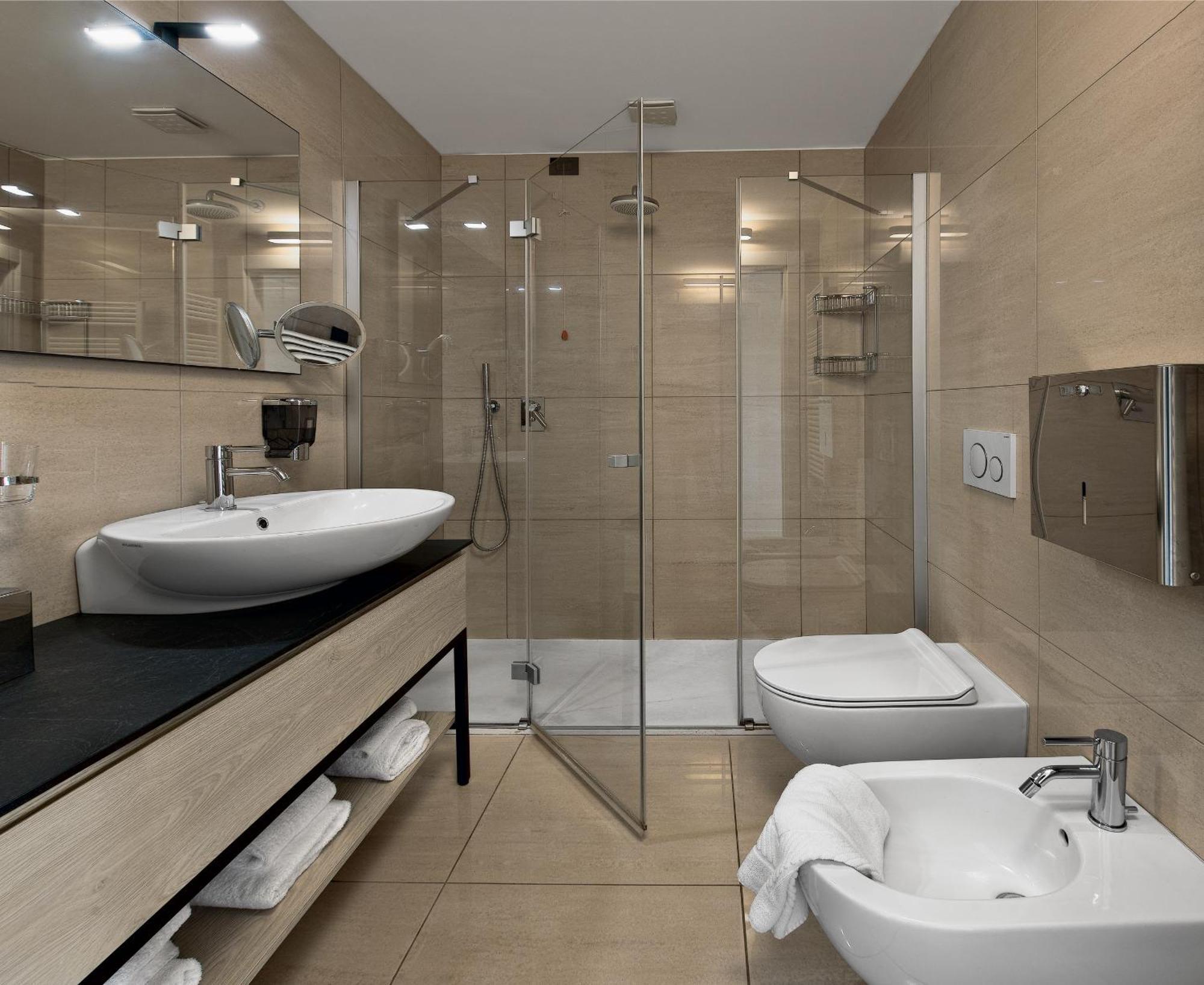 Residence Caffe Maya Maslianico Luaran gambar